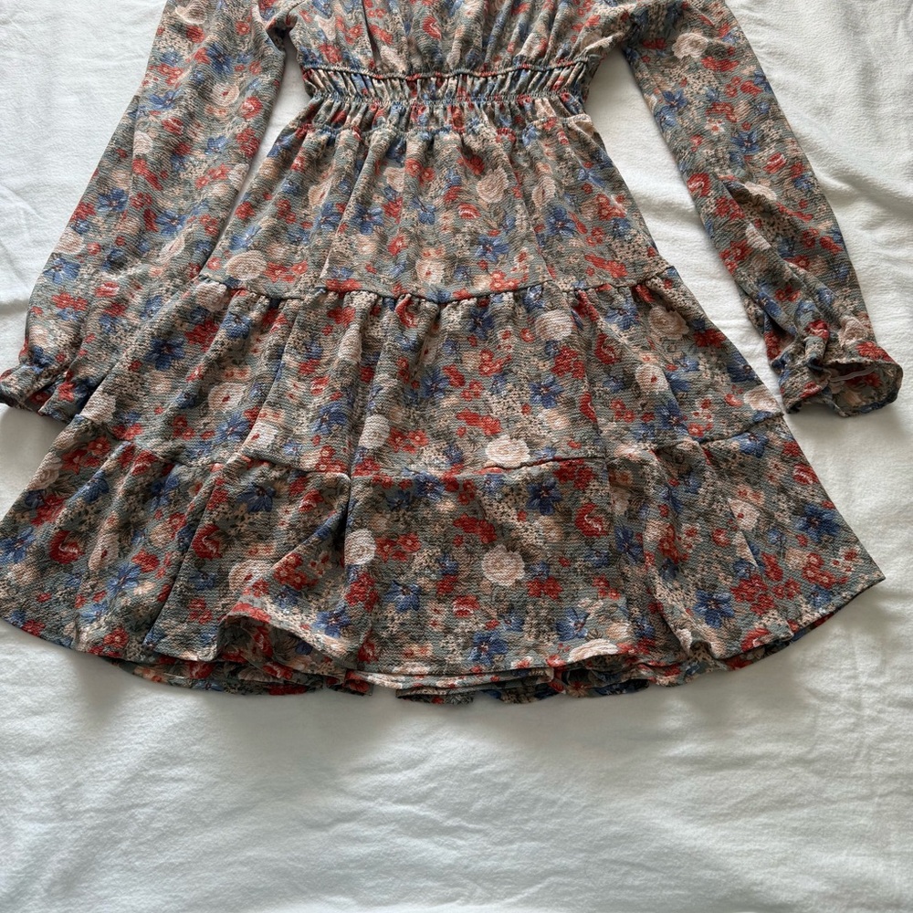 Floral Long Sleeve Dress - Picture 3 of 4